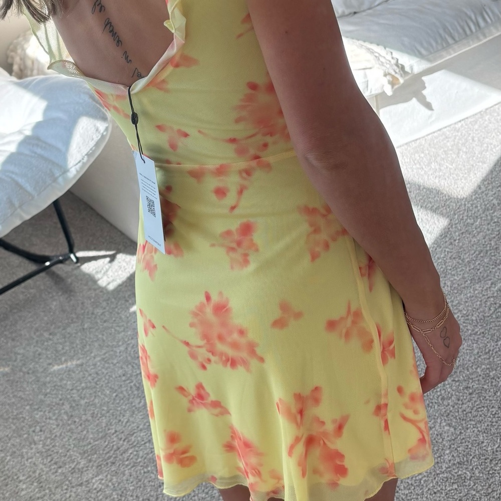 Tiger Mist Yellow and Orange Floral Dress - Picture 3 of 7